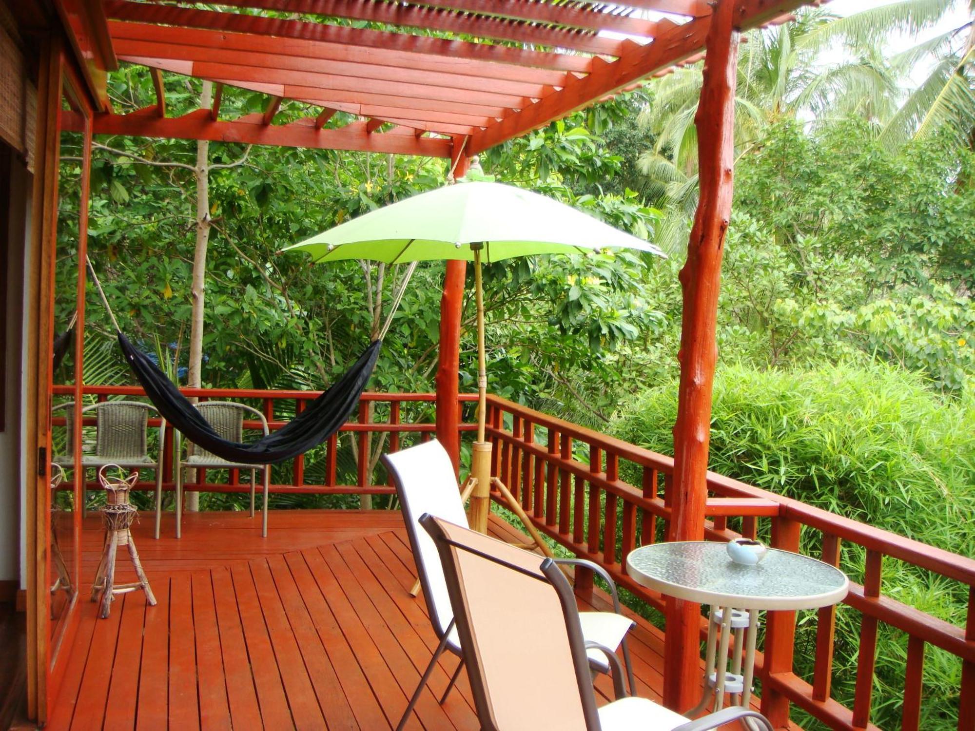 La Cigale Bed and Breakfast Koh Tao Rum bild
