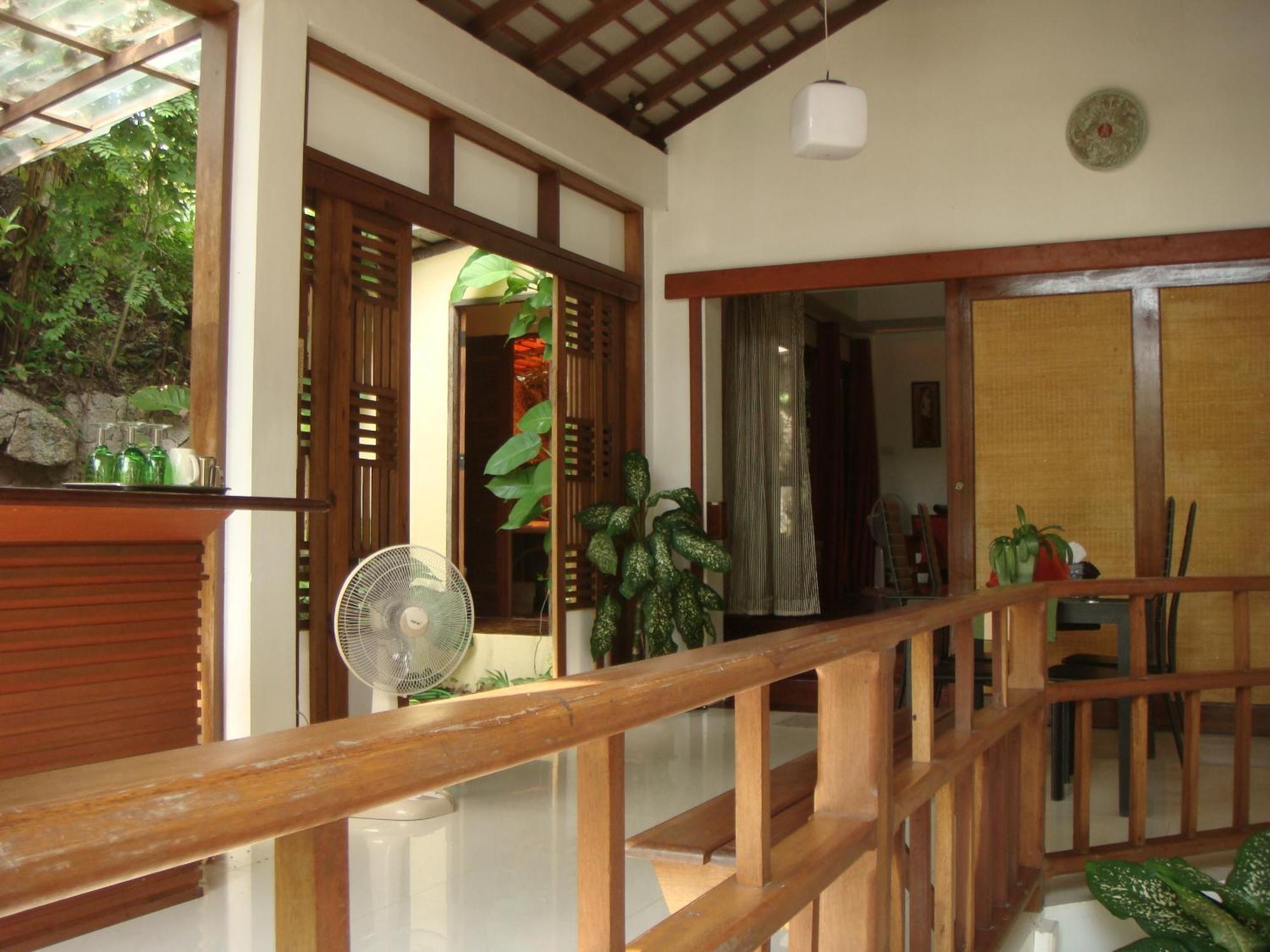 La Cigale Bed and Breakfast Koh Tao Rum bild