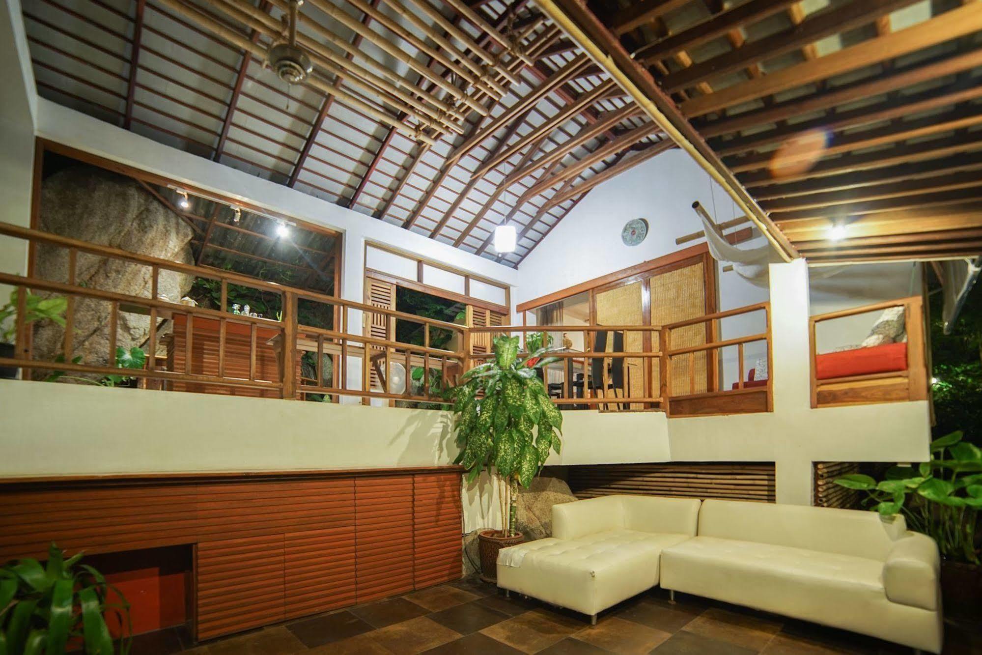 La Cigale Bed and Breakfast Koh Tao Exteriör bild