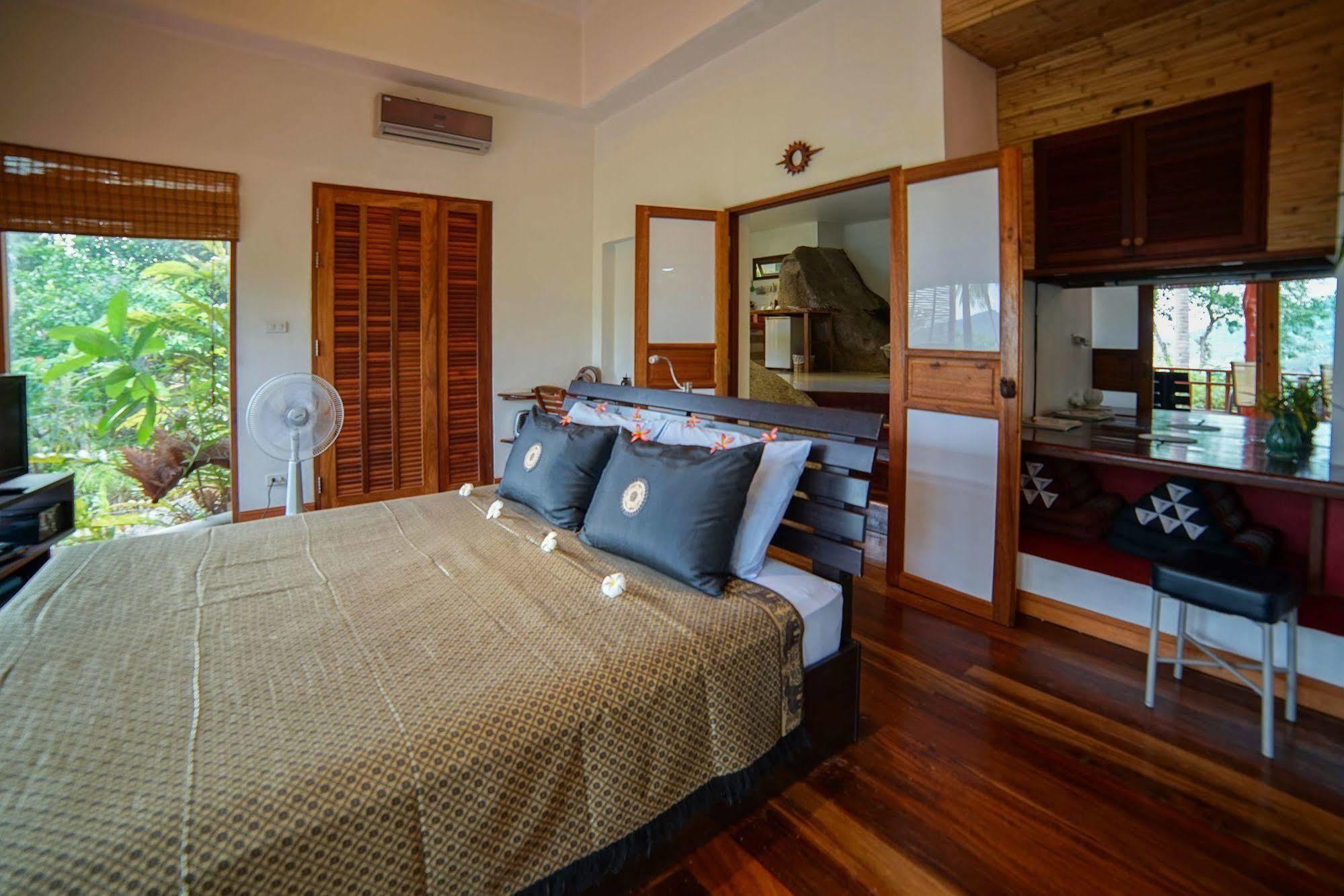 La Cigale Bed and Breakfast Koh Tao Exteriör bild