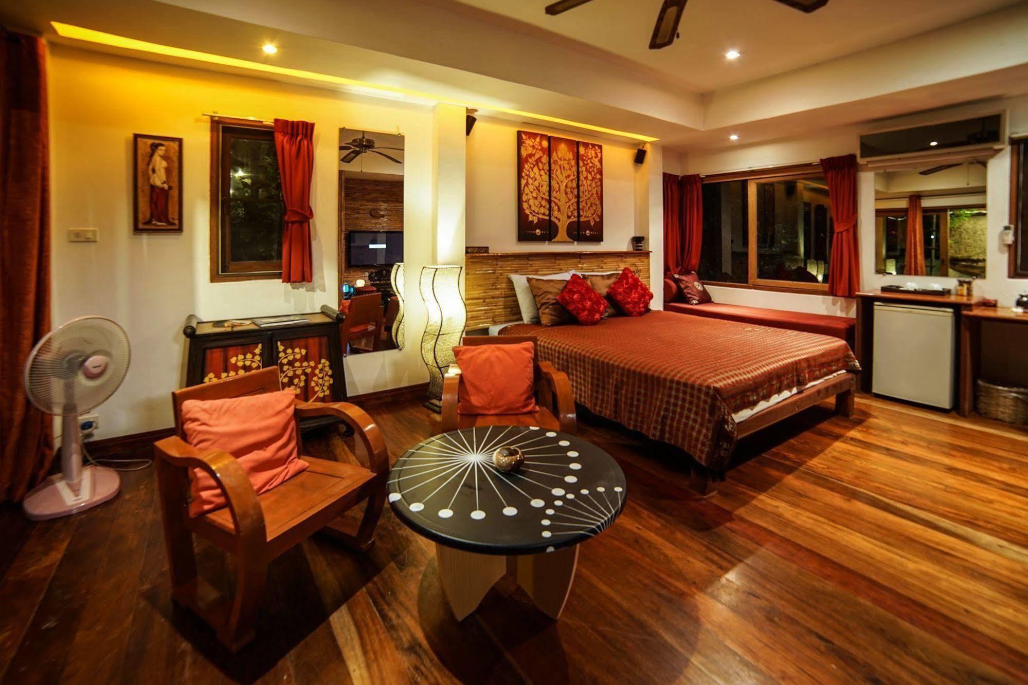 La Cigale Bed and Breakfast Koh Tao Exteriör bild