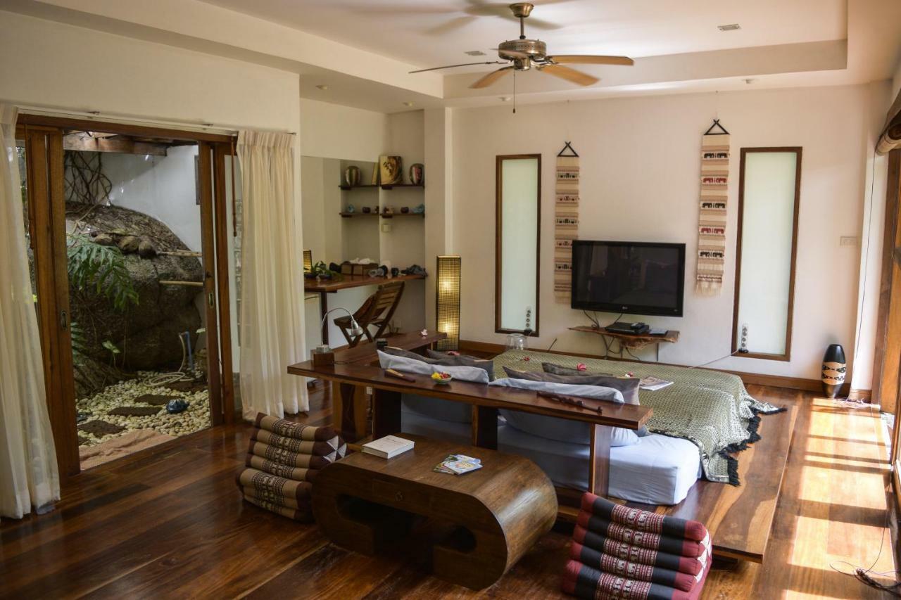 La Cigale Bed and Breakfast Koh Tao Exteriör bild